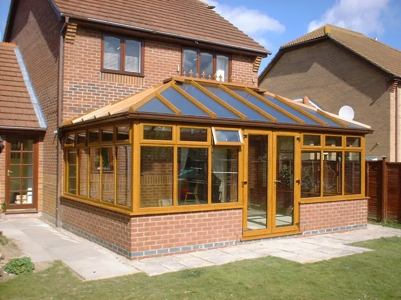 Commercial Glazing — Gallery Finsbury Park